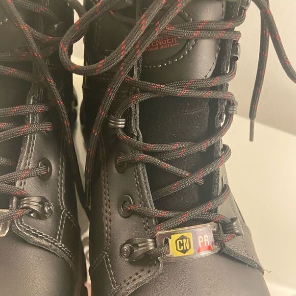 NWOT Avenger Ripsaw Workboot - Picture 4 of 13